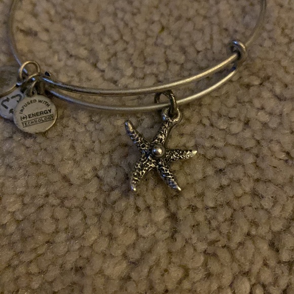 Alex and Ani starfish bangle - Picture 2 of 2